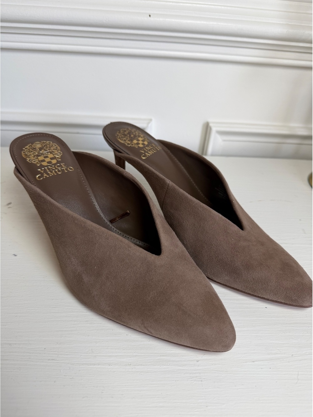 Vince Camuto Women's Taupe Suede Pointed Toe Mule Heels. Size 8.5
